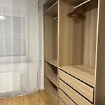 2 Rooms Airport Apartment